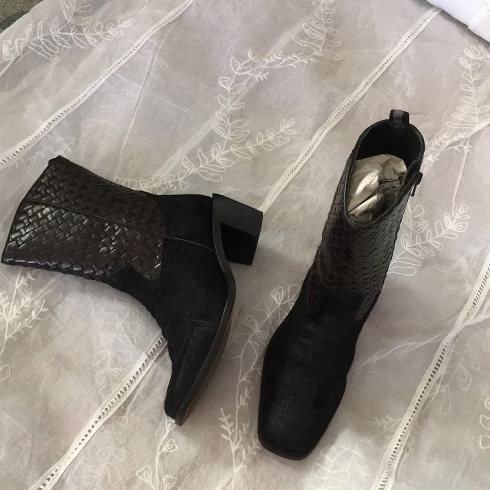 CEM boots